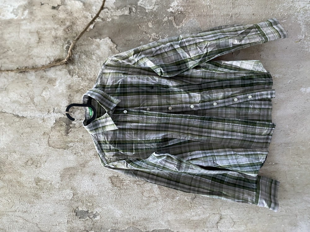 benetton shirt