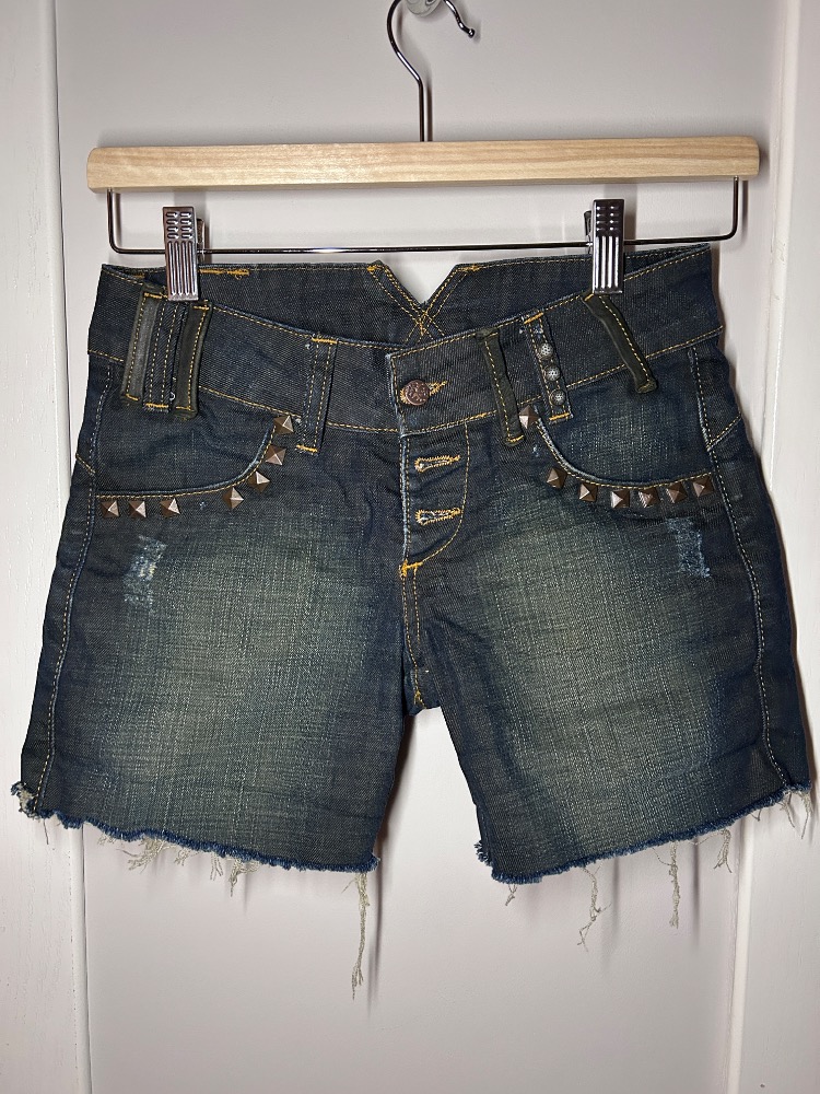 denim sort