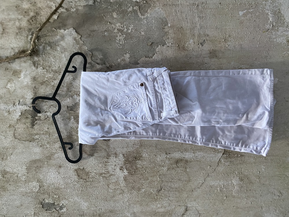 white jeans