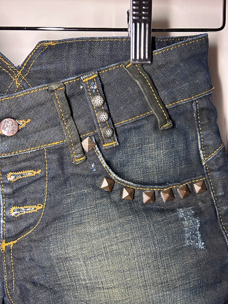denim sort