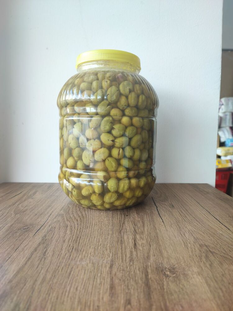 yeşil zeytin kırma el