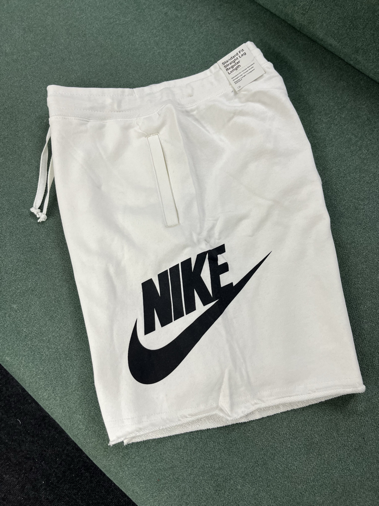Nike Club Alumni Original Short 