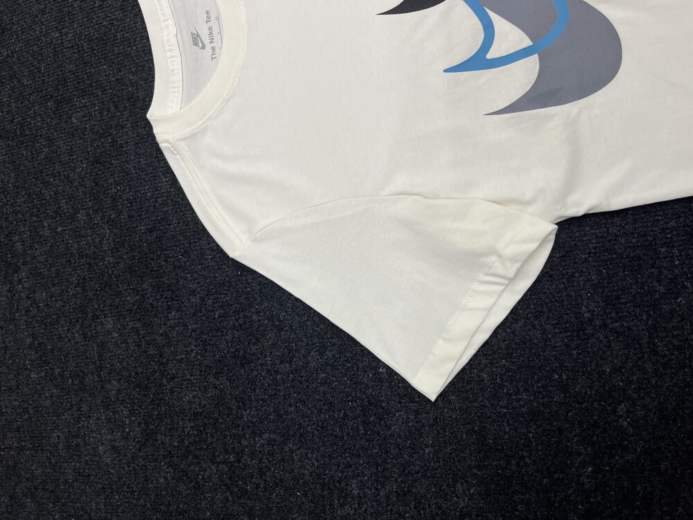 Nike NSW Three Swoosh 