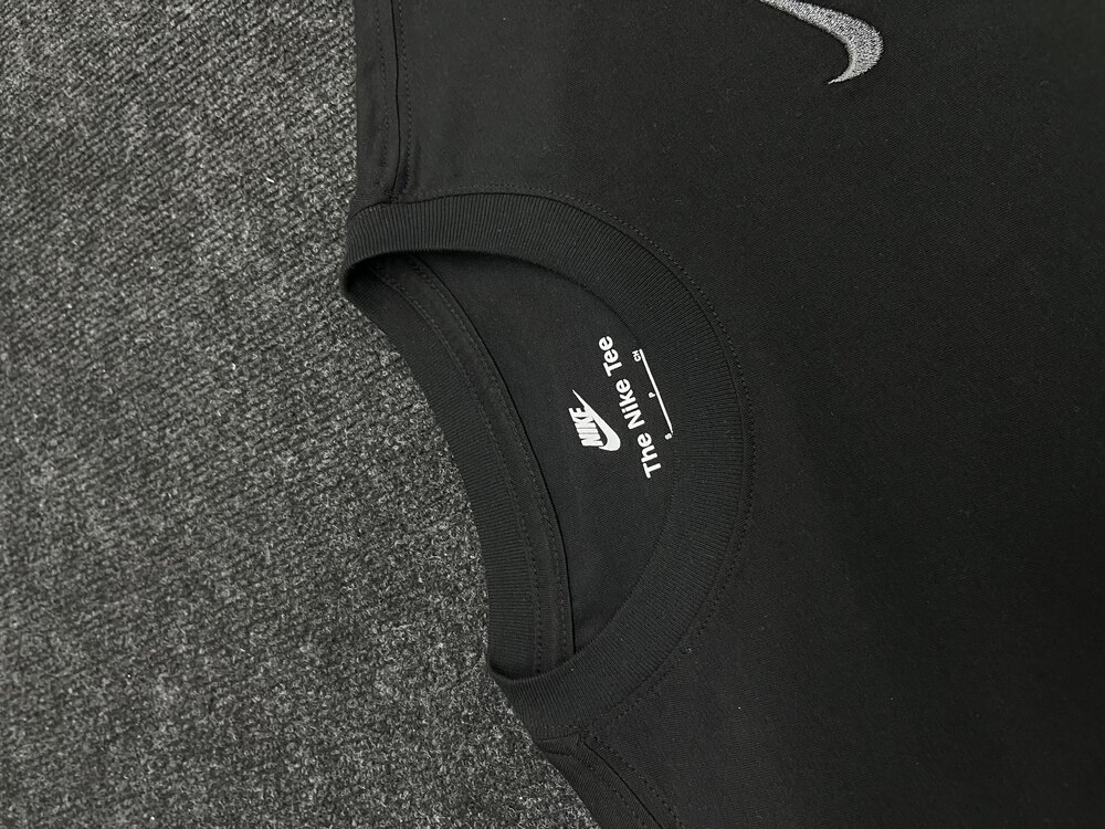 Nike NSW Three Swoosh 
