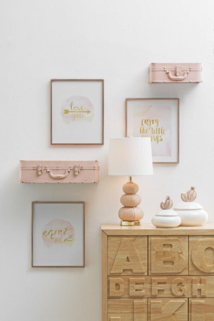 Pembe Metal Çerçeveli Cam Duvar Panosu Modern Luxury Salon Antre Ofis Dekoratif Duvar Tablosu