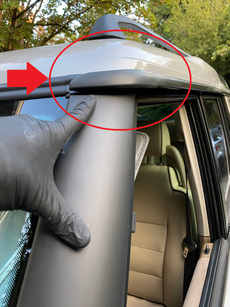 Land Rover Discovery 2 Yağmur Oluğu Finisher Sağ-Sol (DBC101690 / DBC101680 / AWR6711 / AWR6712)