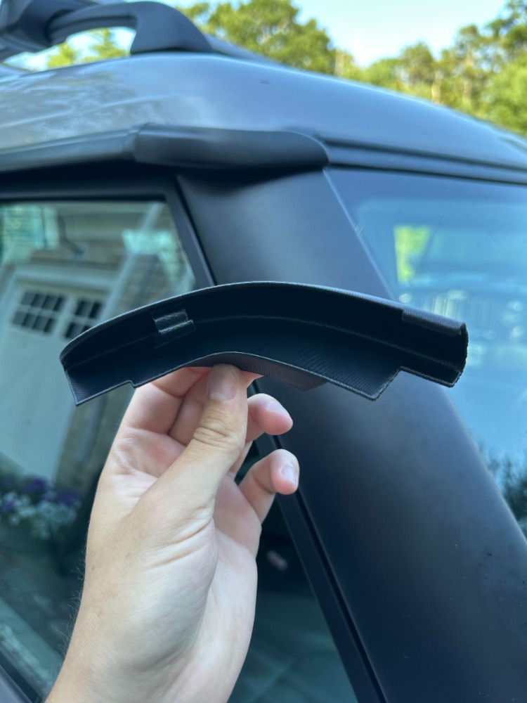 Land Rover Discovery 2 Yağmur Oluğu Finisher Sağ-Sol (DBC101690 / DBC101680 / AWR6711 / AWR6712)