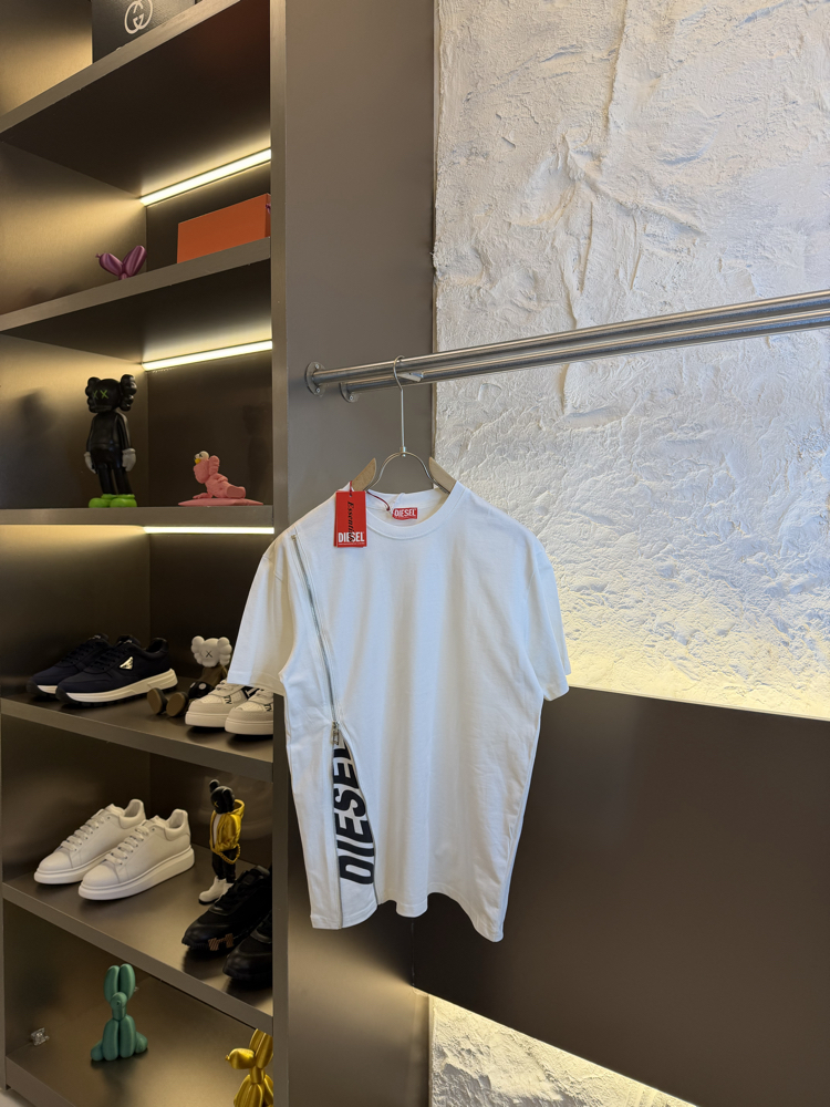 Diesel Logo Appliquéd %100 Cotton Tshirt