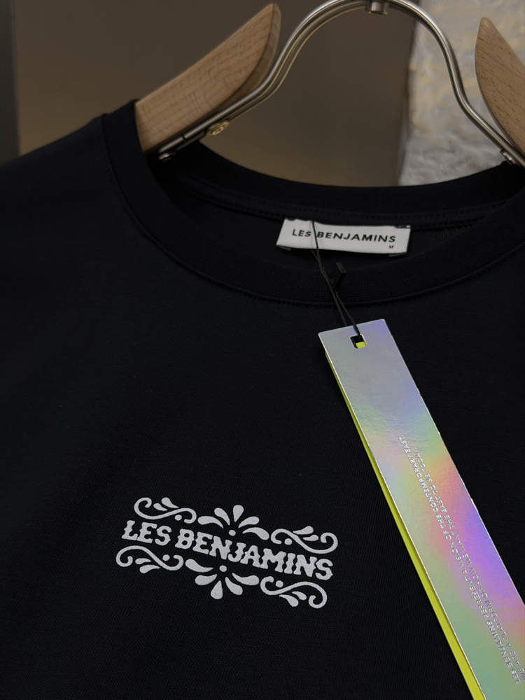 Les Benjamins Logo Appliquéd %100 Cotton Tshirt