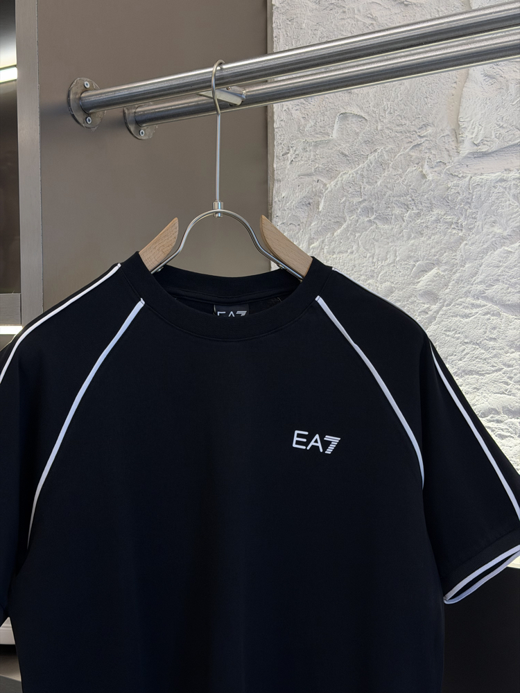 Emporio Armani Logo Appliquéd %100 Cotton Tshirt Siyah