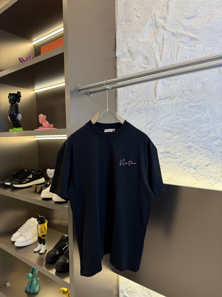 Valentino Garavani Logo Appliquéd %100 Cotton Tshirt