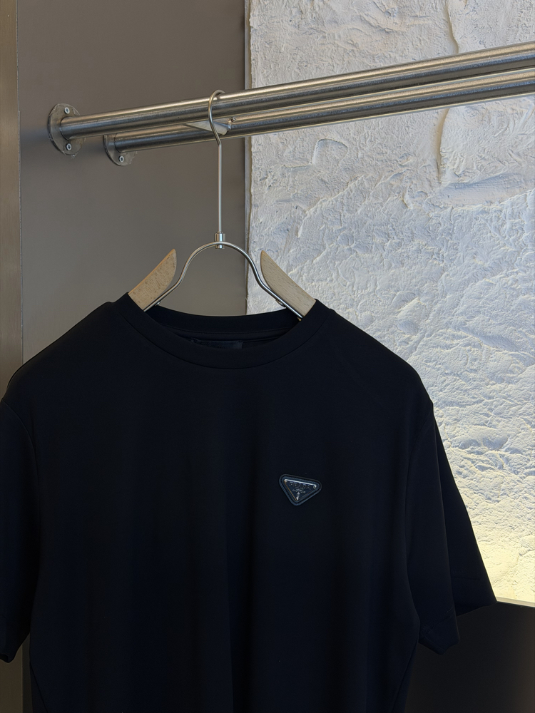 Prada Milano Logo Appliquéd %100 Cotton Tshirt