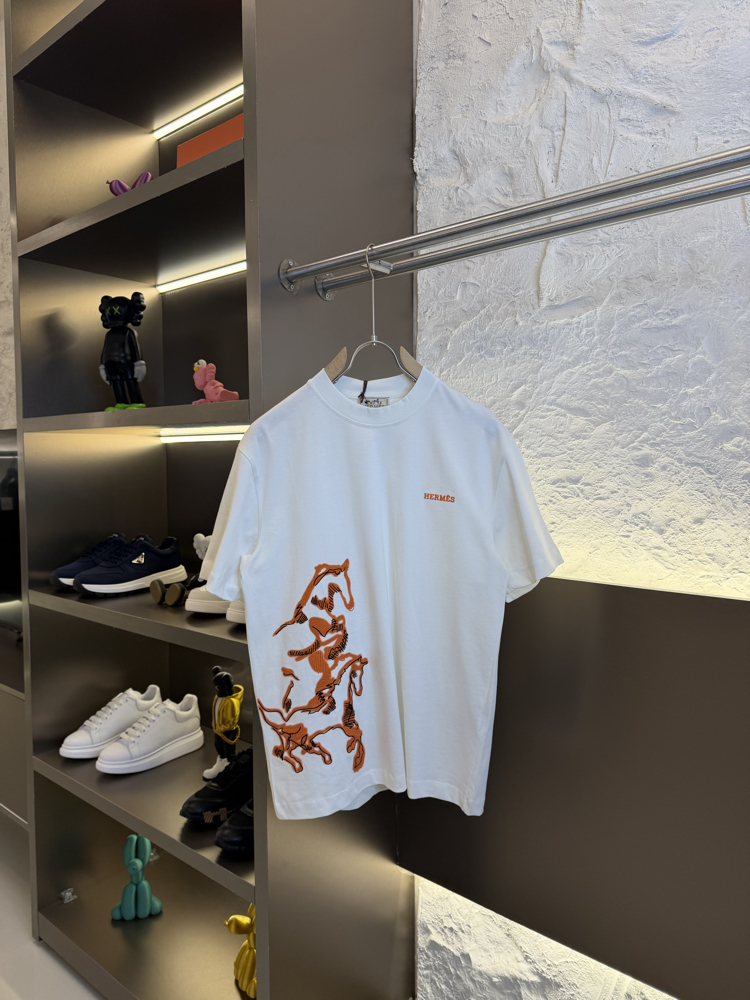 Hermès Paris Logo Appliquéd %100 Cotton Tshirt