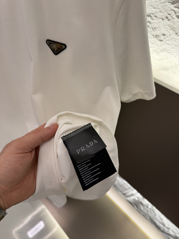 Prada Milano Logo Appliquéd %100 Cotton Tshirt