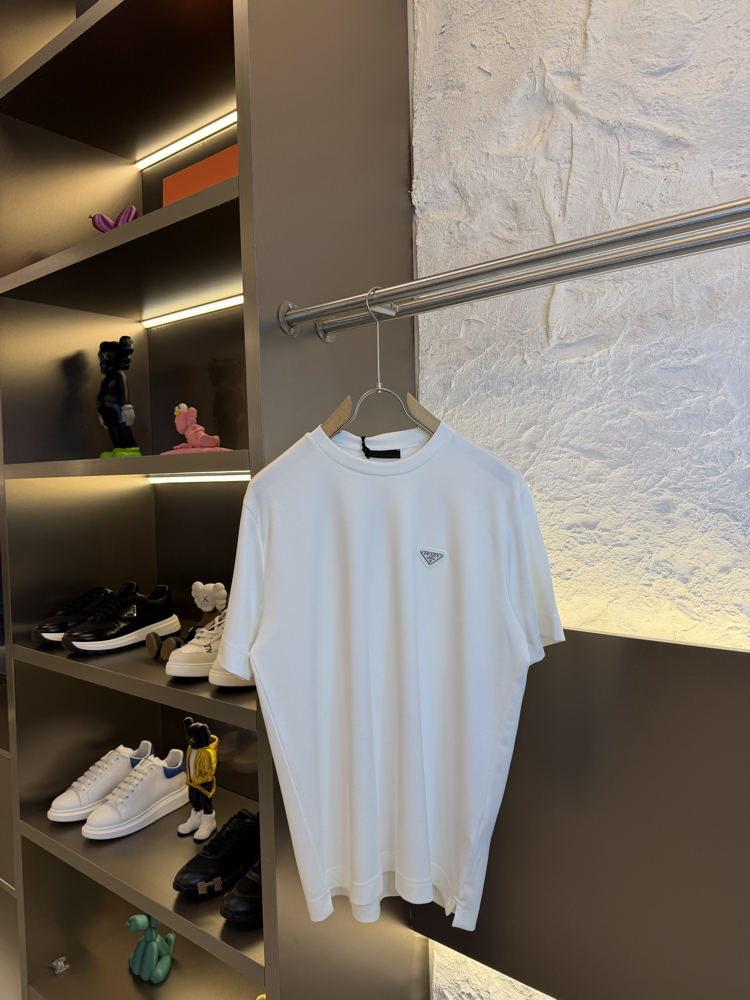 Prada Milano Logo Appliquéd %100 Cotton Tshirt