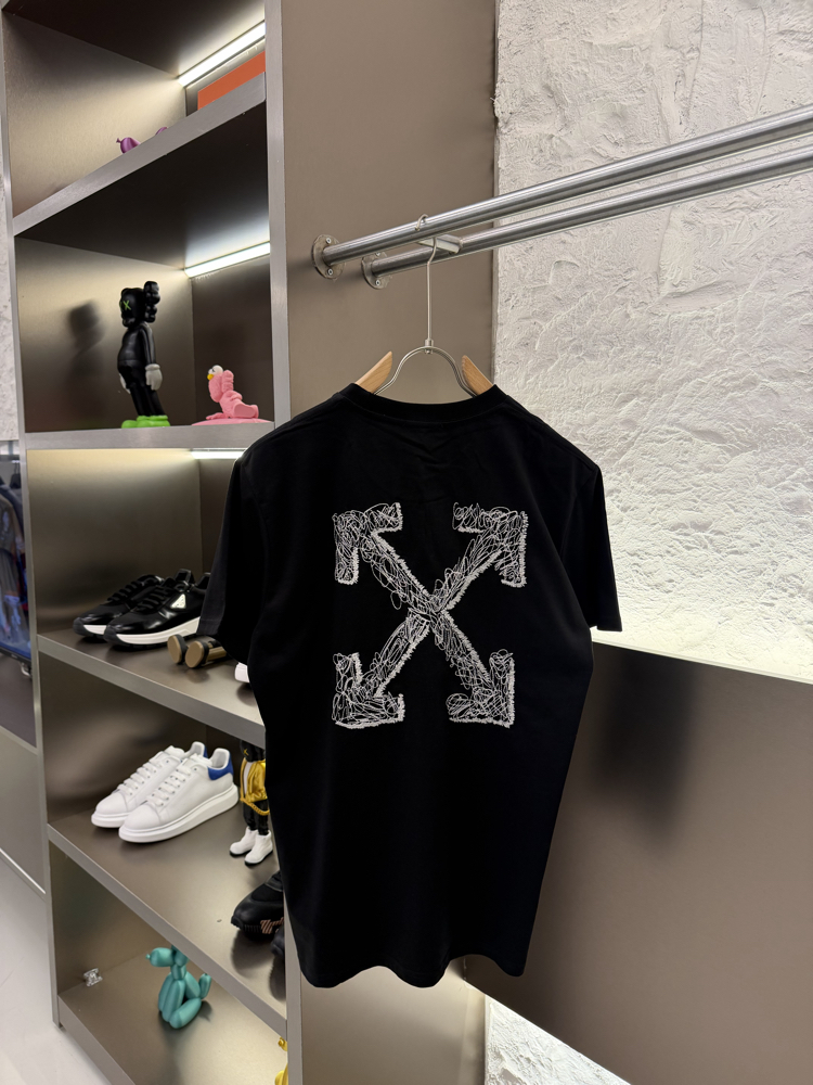 Off White Logo Appliquéd %100 Cotton Tshirt