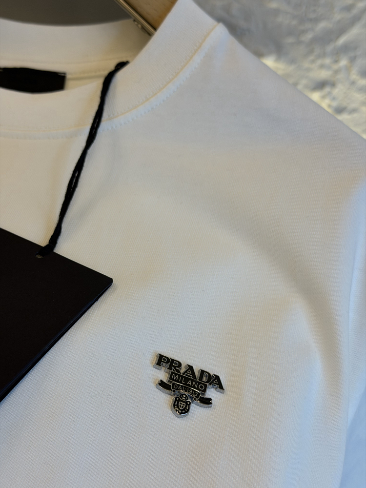 Prada Milano Logo Appliquéd %100 Cotton Tshirt
