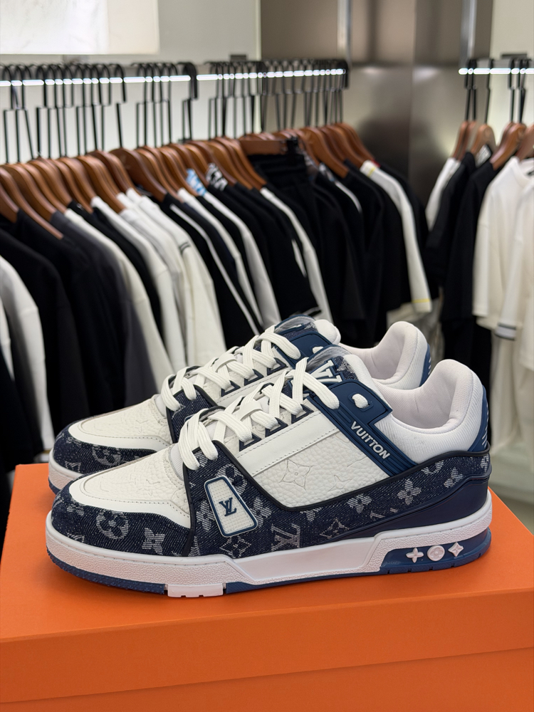 Louis Vuitton Leather Trainer Sneakers