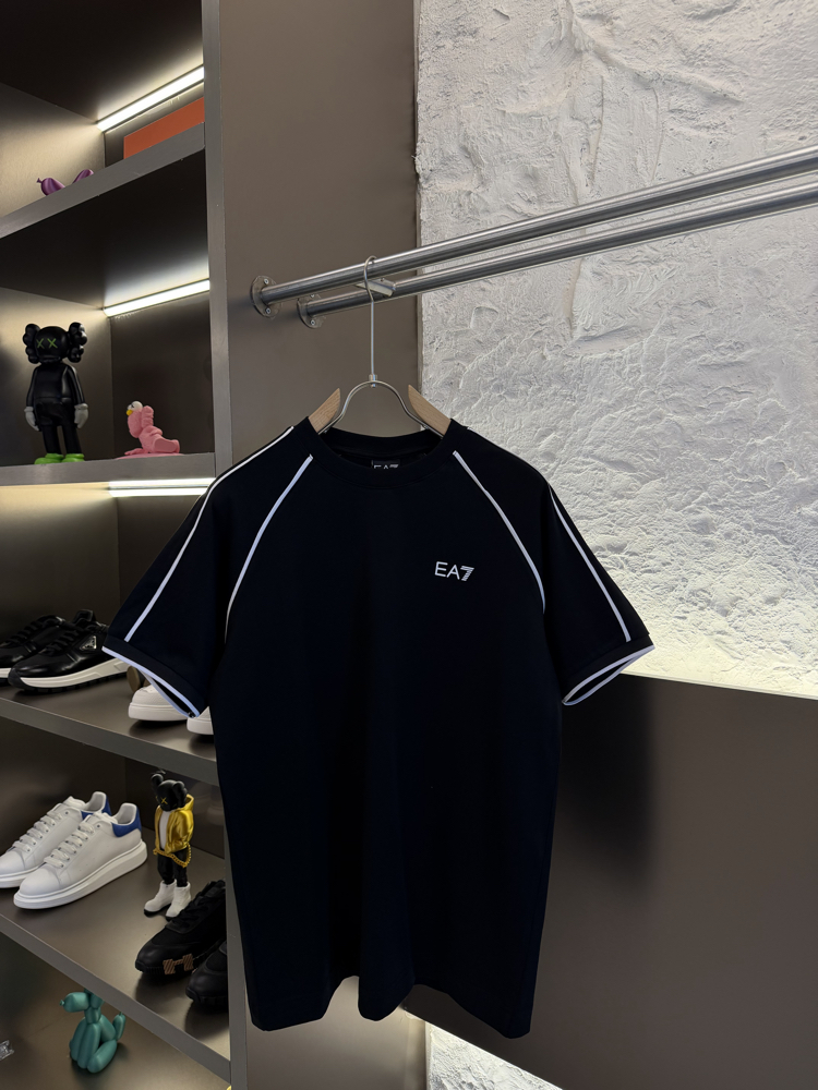 Emporio Armani Logo Appliquéd %100 Cotton Tshirt Siyah