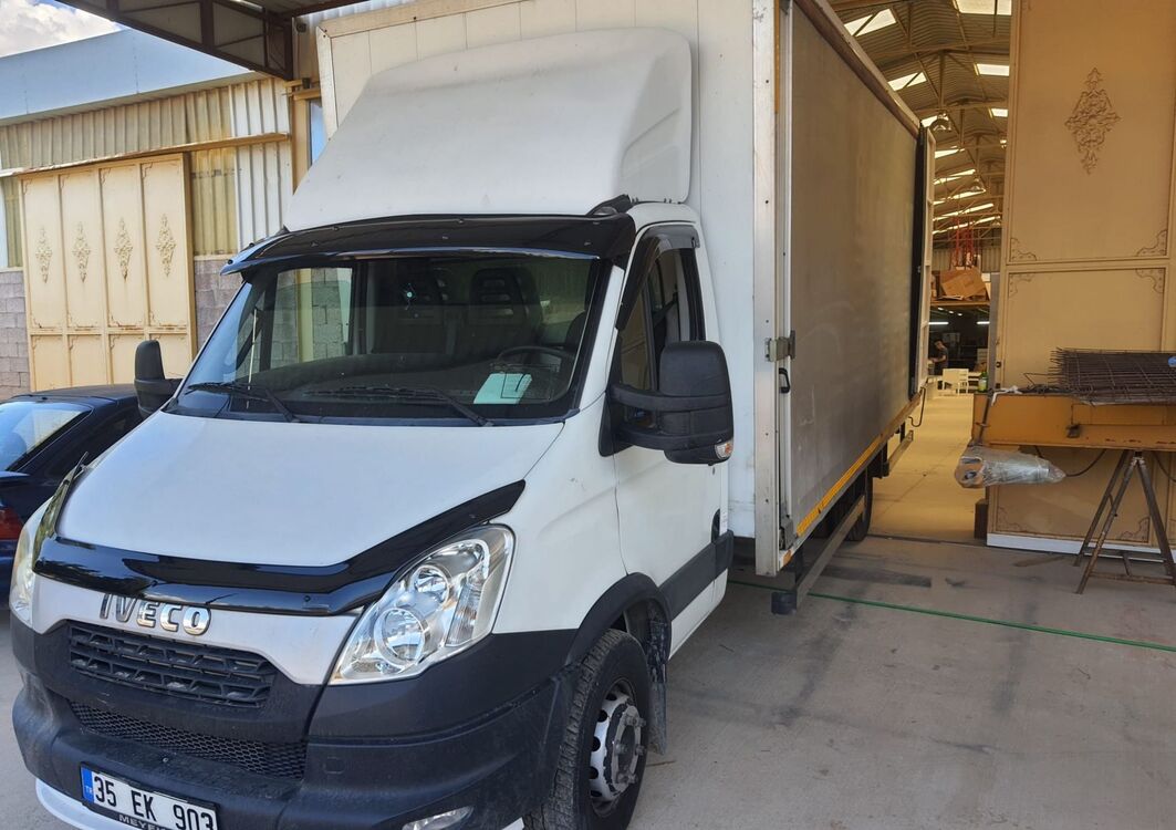 Iveco Daily Ön Cam Güneşlik 2008 / 2013