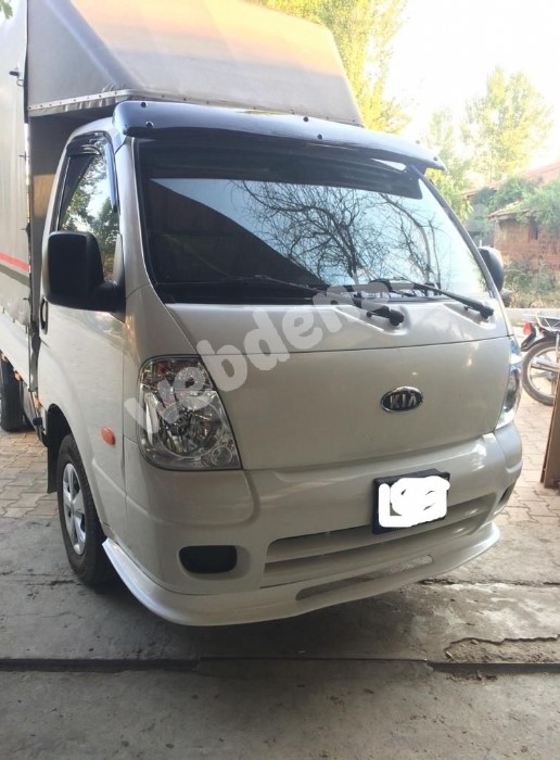 Kia Bongo Ön Cam Güneşlik