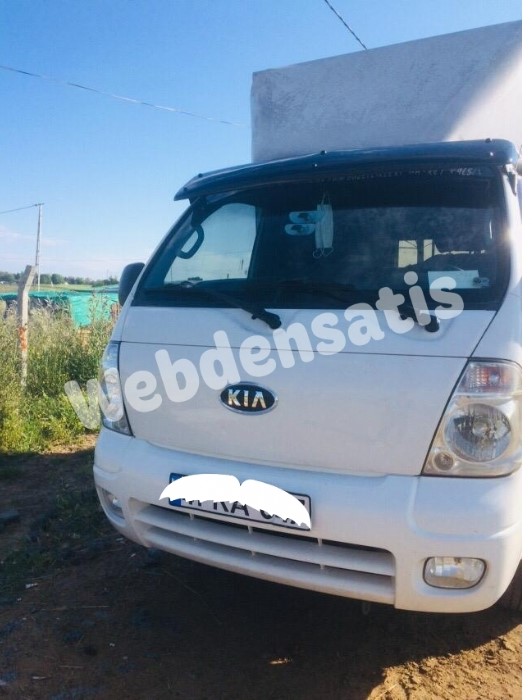 Kia Bongo Ön Cam Güneşlik