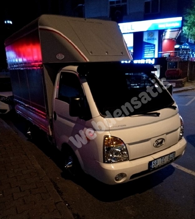 Hyundai H100 Ön Cam Güneşlìği