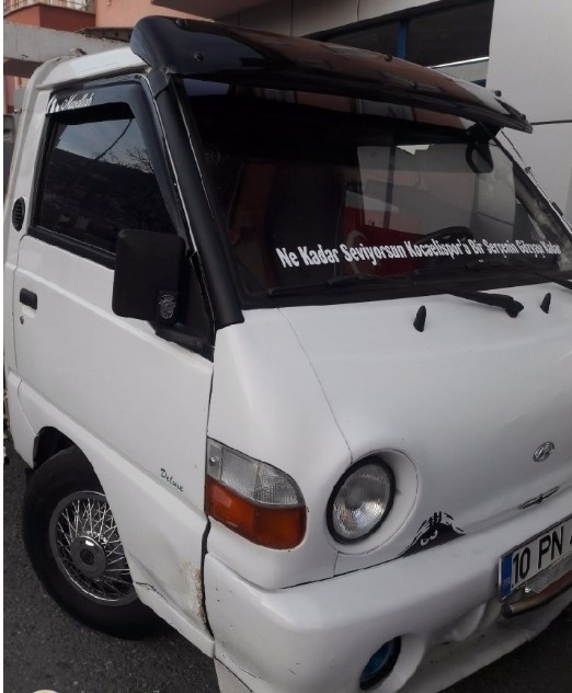 Hyundai H100 Ön Cam Güneşlìği