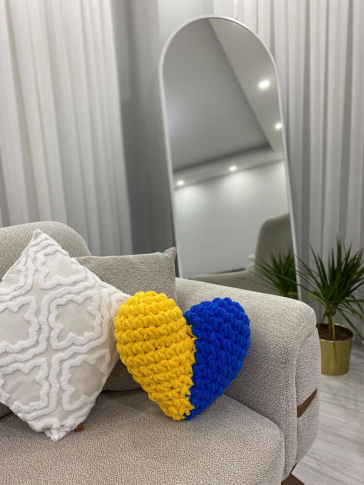 Taraftar Kalpli Dekoratif Yastık (Fenerbahçe)