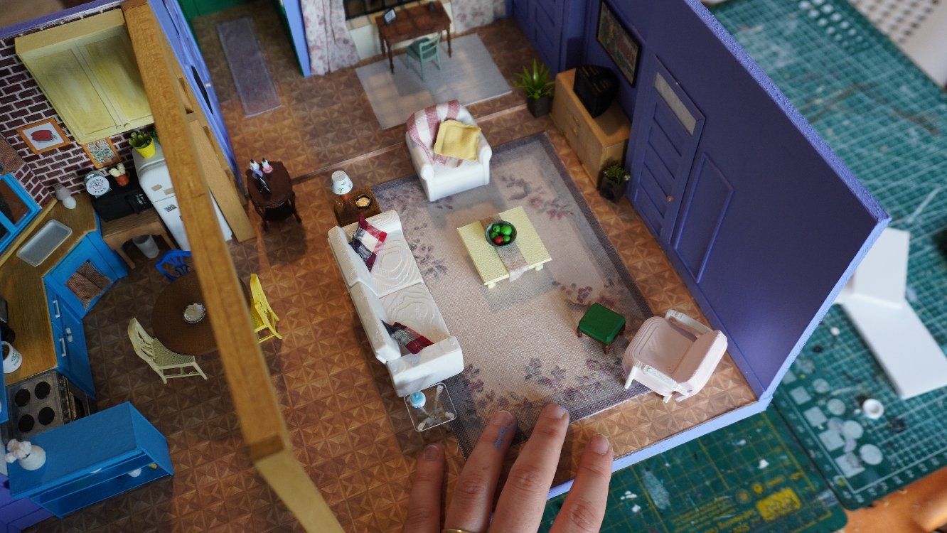 Friends Diorama