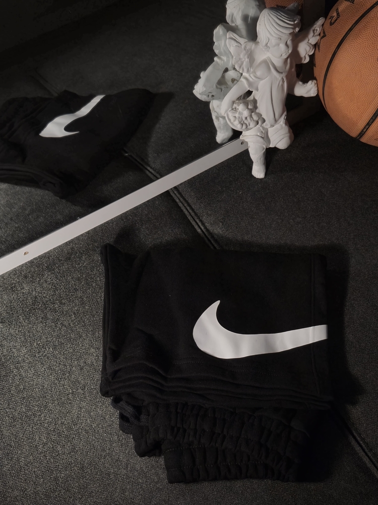 Nike ‘SWOOSH’ Short Siyah