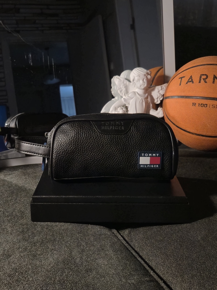 Tommy Hilfiger El çantası
