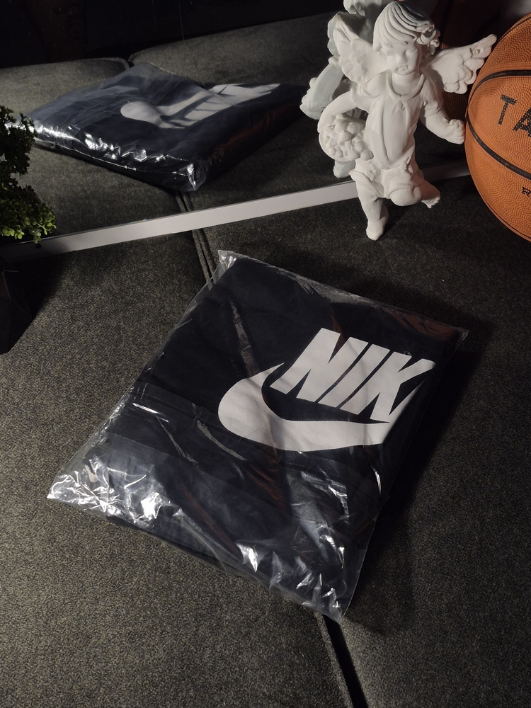 Nike ‘SWOOSH’ Short Siyah