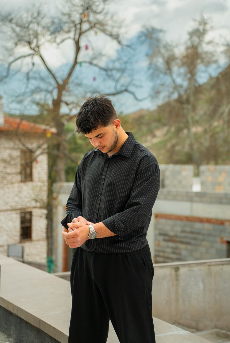 Çizgili Siyah Rüya Gömlek