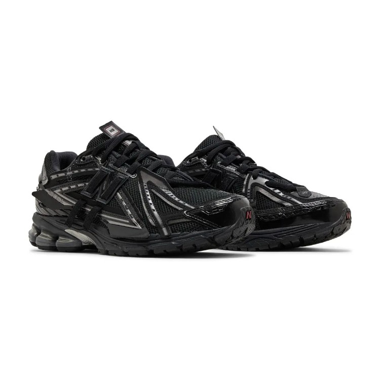 New Balance 1906A Black ( DAR KALIP 1 BEDEN BÜYÜK ALINIZ )