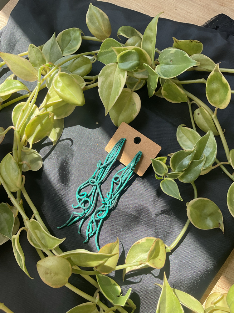 Curly Ivy 2 (Long)