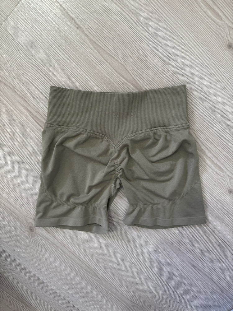 Teveo V Shape Push Up Şort Haki