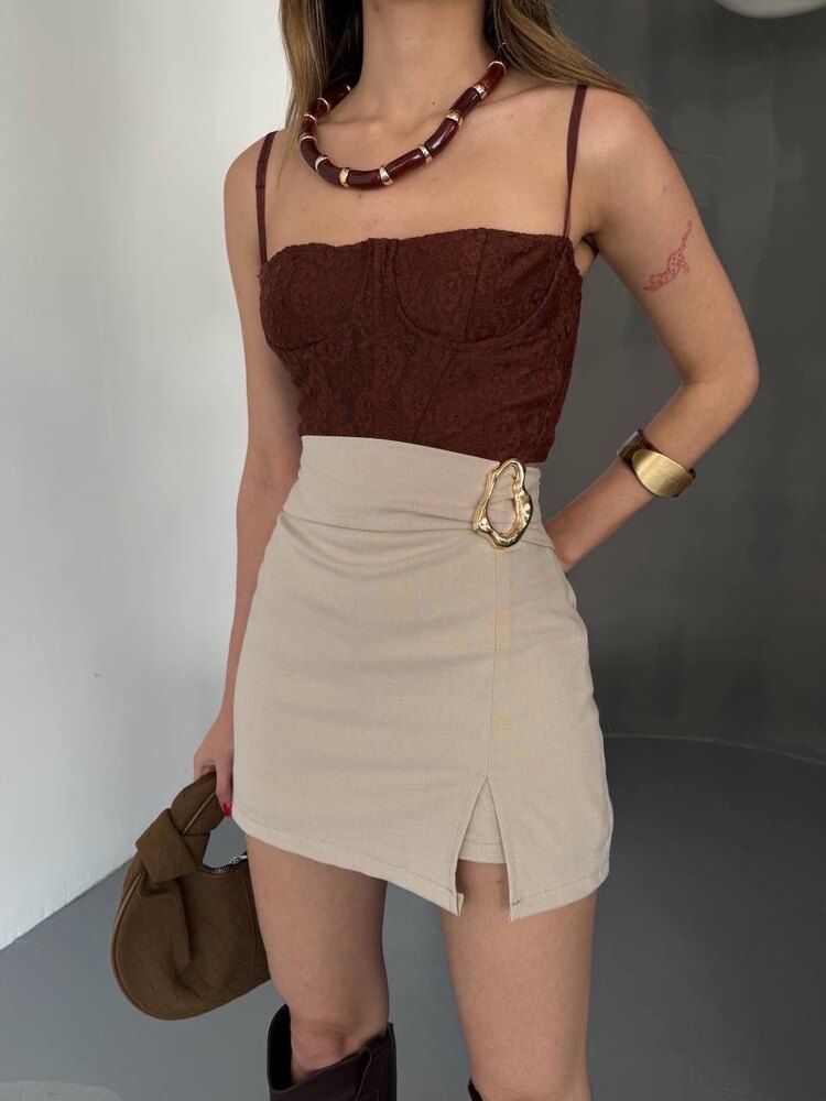 Gold Aksesuarlı Şort Etek ✨