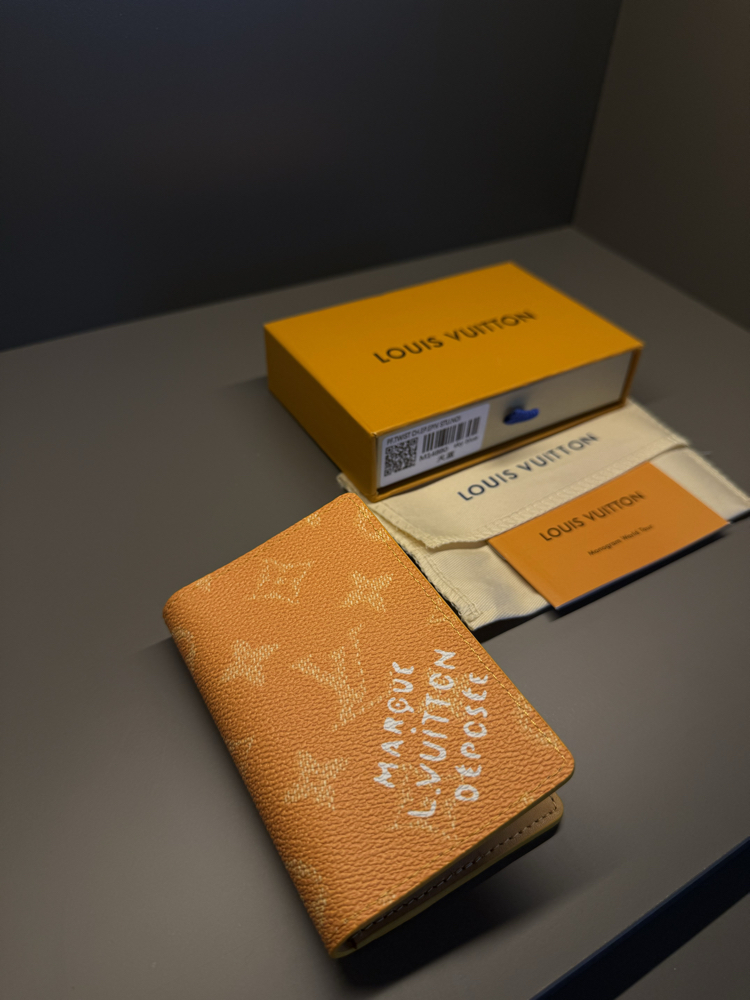 LOUIS VUITTON KARTLIK
