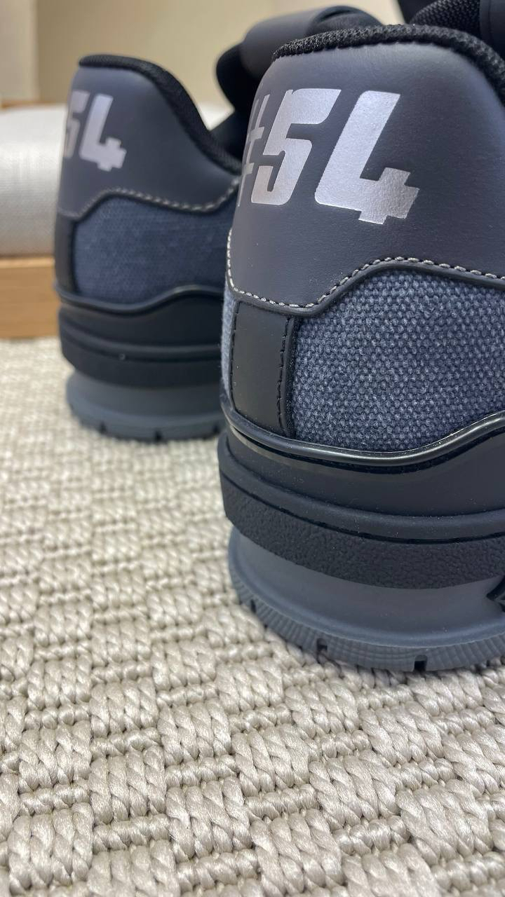 LOUIS VUITTON SKATE