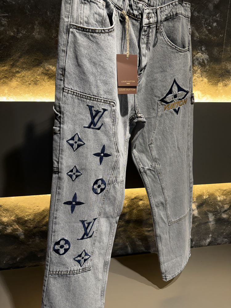 LOUIS VUITTON BAGGY PANTOLON
