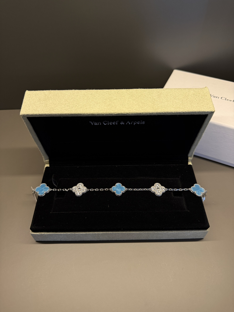 VAN CLEEF & ARPELS BİLEKLİK