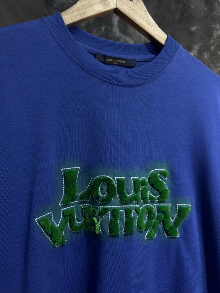 LOUIS VUITTON T-SHIRT