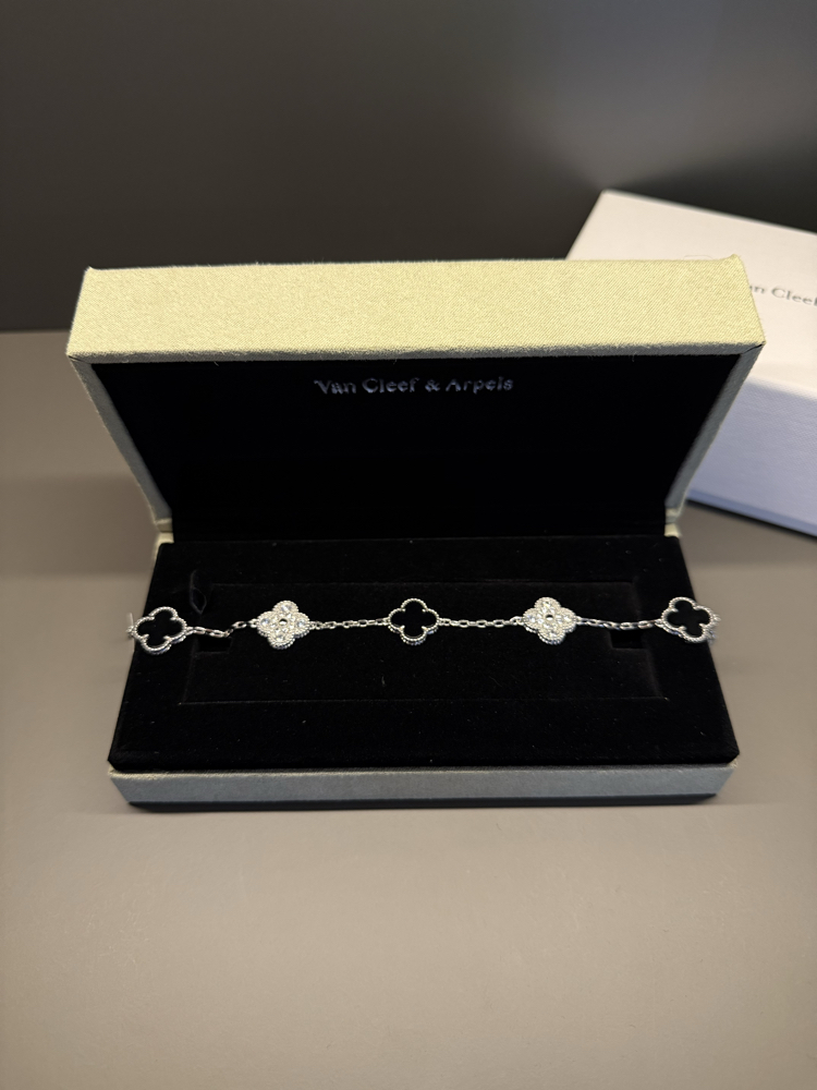 VAN CLEEF & ARPELS BİLEKLİK