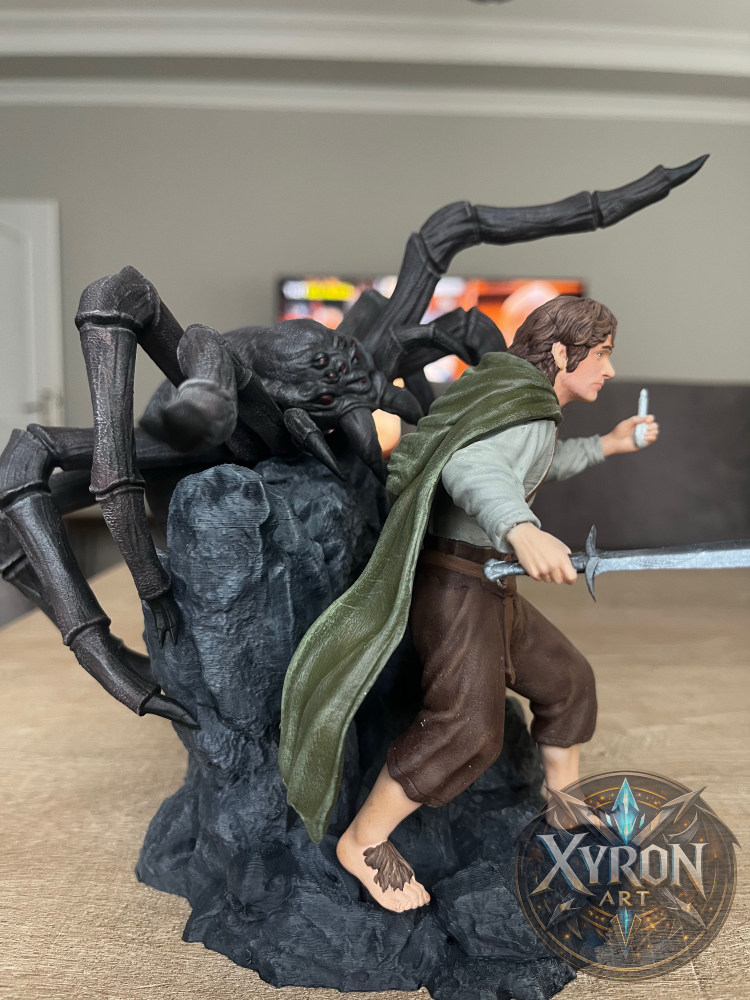 LOTR - Frodo & Spider