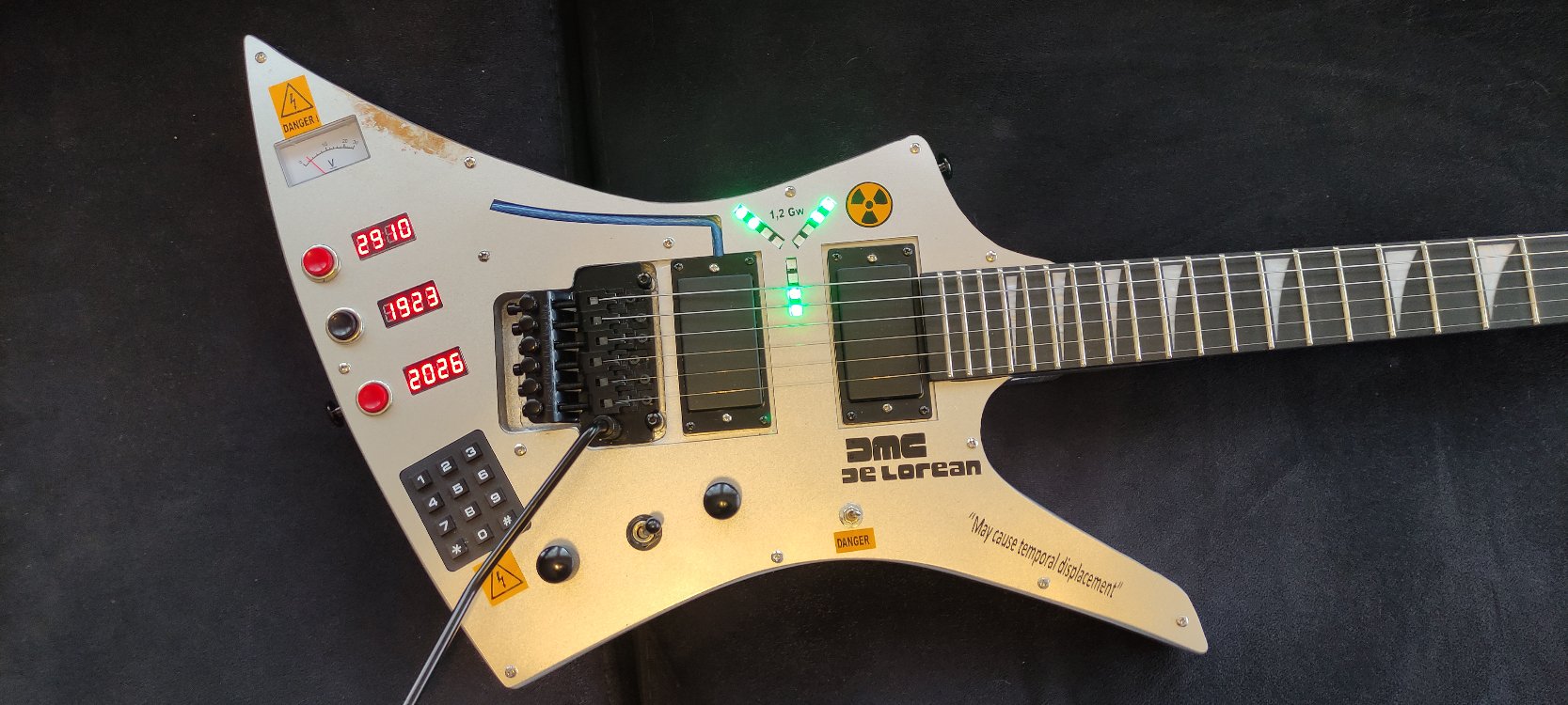 Yabani Guitars: Delorean