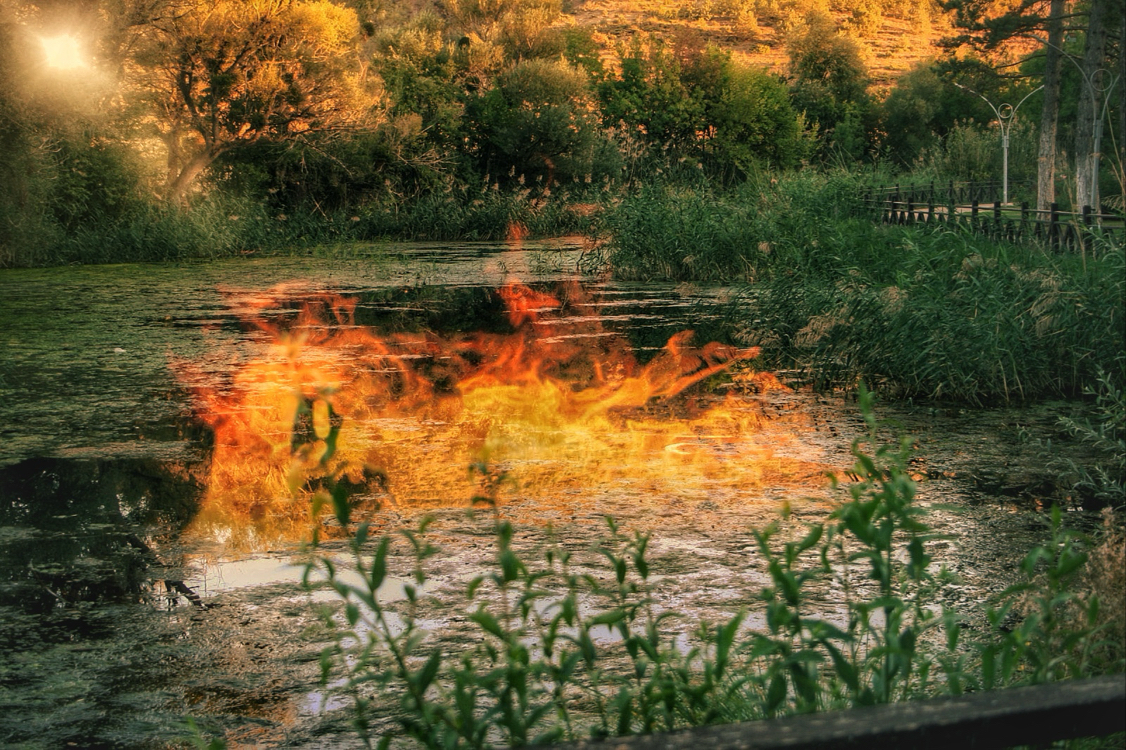 Liquid Inferno (Digital)
