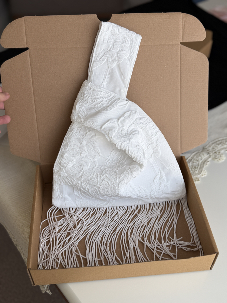 White Knot