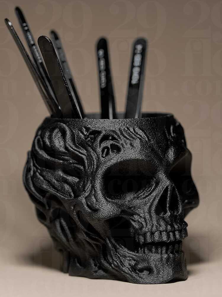 3D Baskı Kafatası Kalemlik.