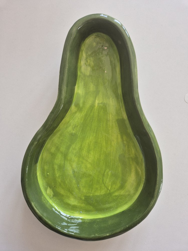Orta boy Avokado Tabağı
